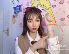 有瓜可吃！JK网红少女 芝芝桃桃，最后一击是真猛！
