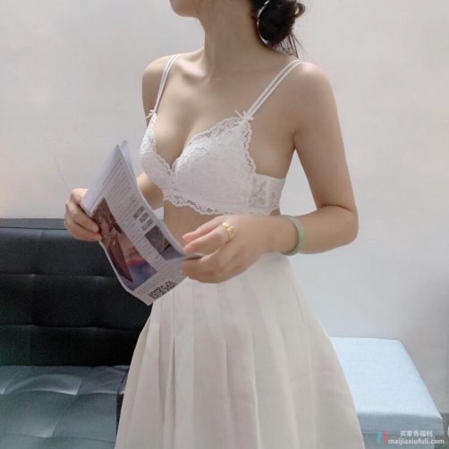 小熊也有聚拢效果~小胸聚拢内衣女蕾丝法式三角杯无钢圈文胸大胸显小胸罩