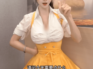 狗头萝莉重提黑历史，网友：忘不了“呼啦圈”，为何要回忆过去？